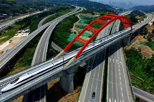 書寫&ldquo;立體交通&rdquo;新篇章--&ldquo;十二五&rdquo;交通基礎(chǔ)設(shè)施建設(shè)發(fā)展綜述